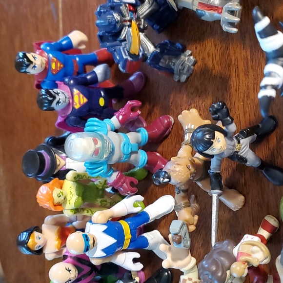 51 mini figures figurines toys - Picture 8 of 11